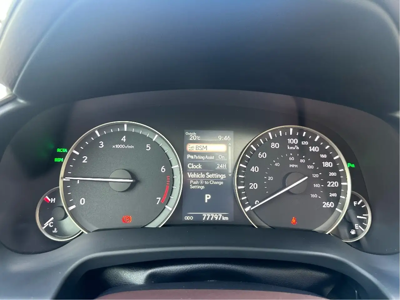 Lexus RX снимка Lexus RX