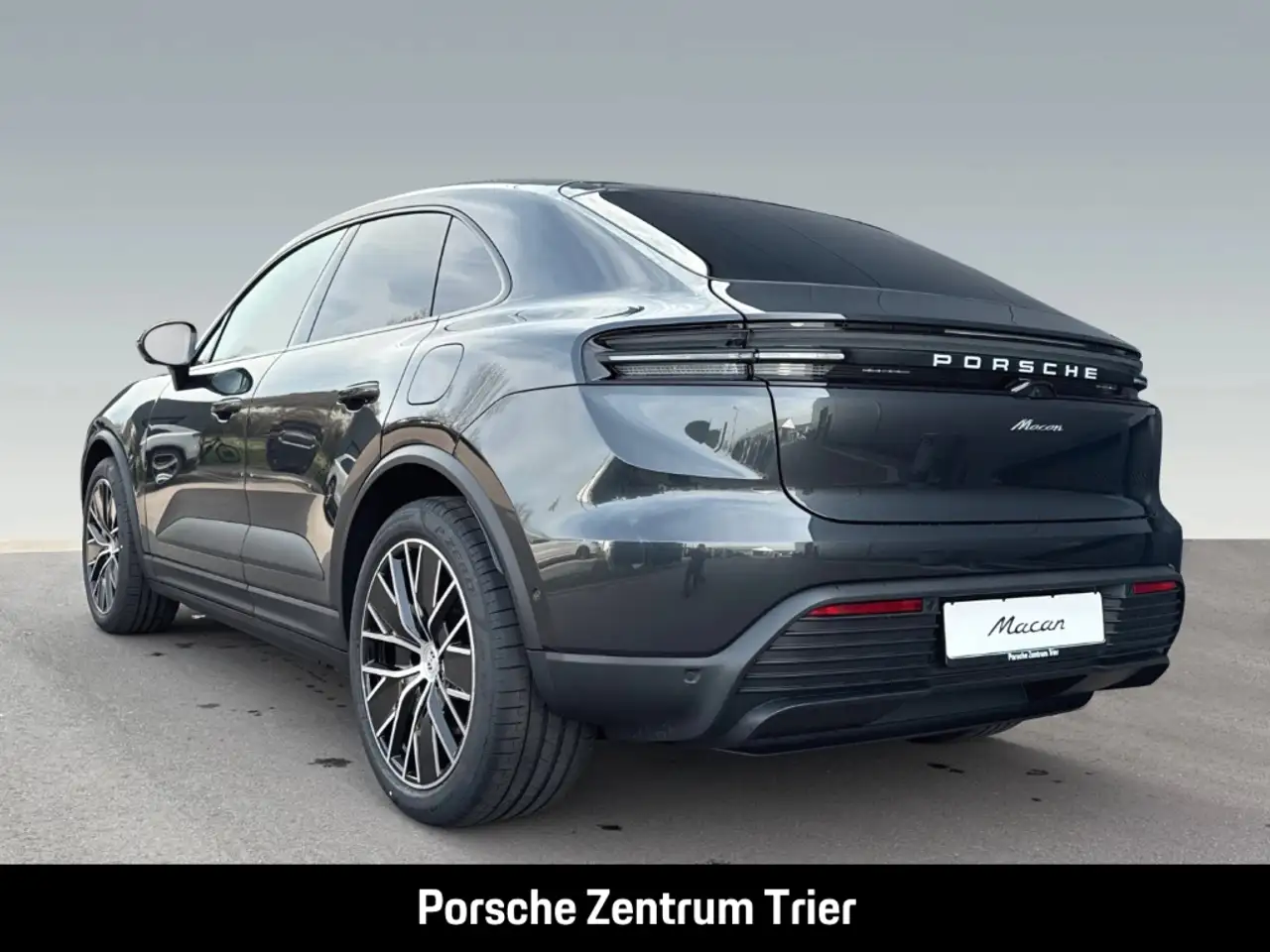 Porsche Macan Surround-View 21-Zoll Abstandstempomat LED 3