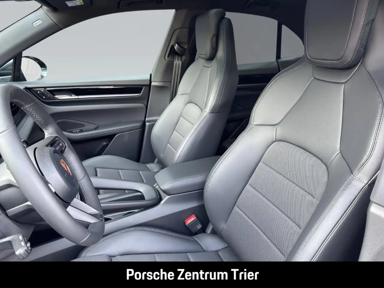 Porsche Macan Surround-View 21-Zoll Abstandstempomat LED 5