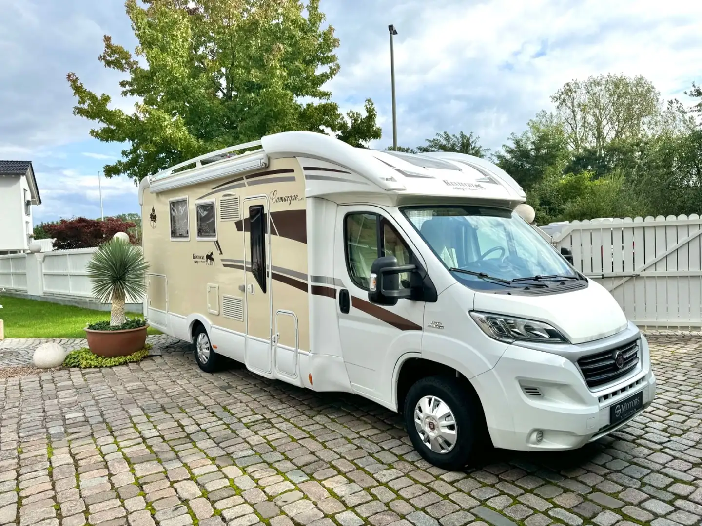 Ahorn Kentucky Camp/7,41m/2xKlima/Automatik/Queensbett Weiß - 2