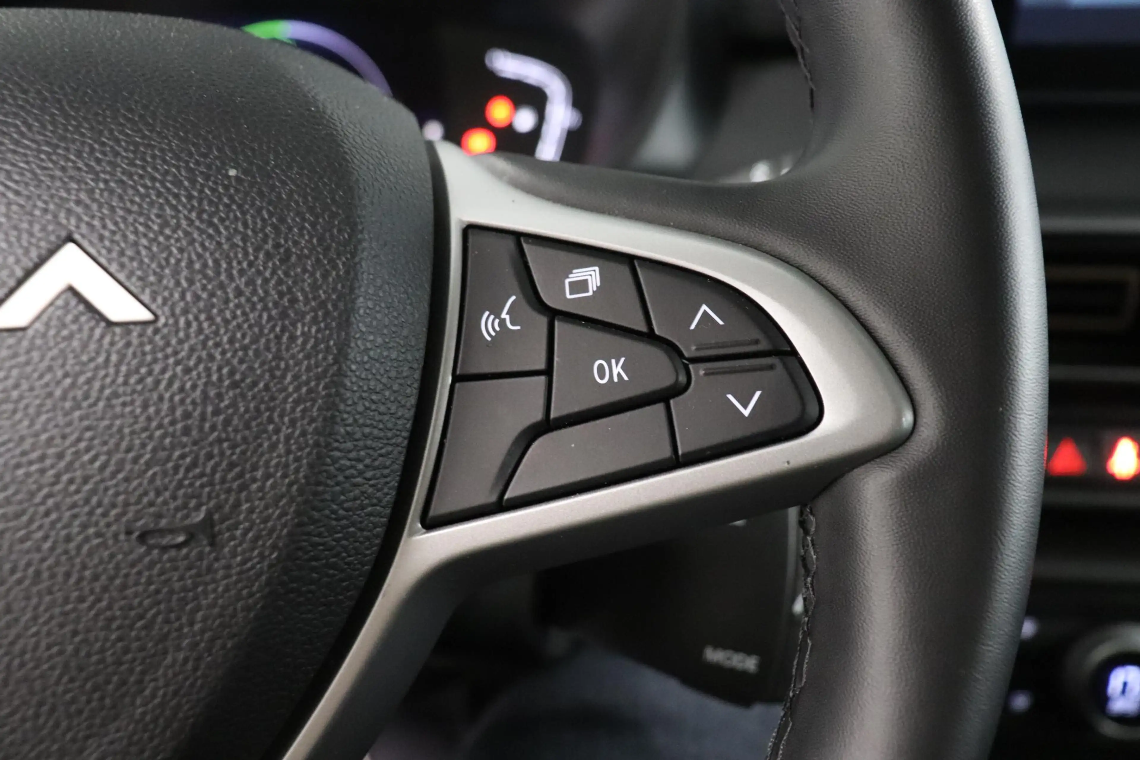 Dacia Jogger 1.6 Hybrid 140 Extreme 7p. | Camera | Trekhaak | C — photo 23