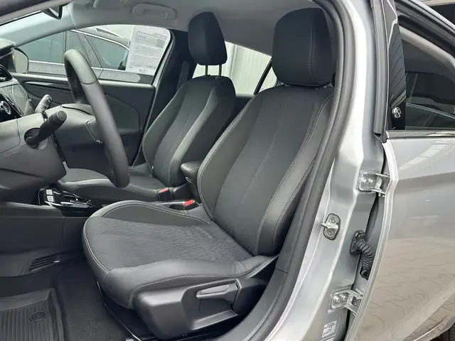Opel Corsa view 10