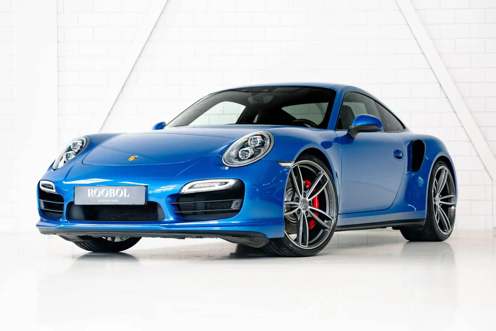 Porsche 991 Turbo | Techart | Akrapovic | Carbon Blauw - 1
