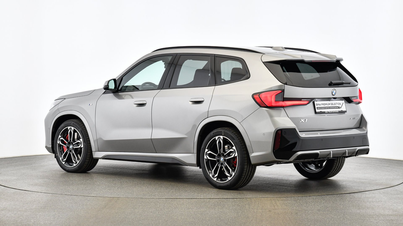 BMW X1 xDrive20d — photo 2