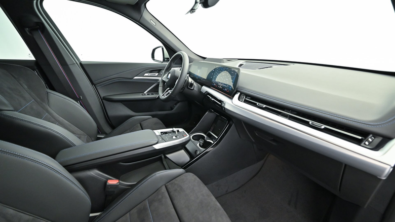 BMW X1 xDrive20d — photo 10