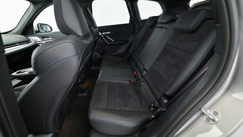 BMW X1 xDrive20d — photo 6