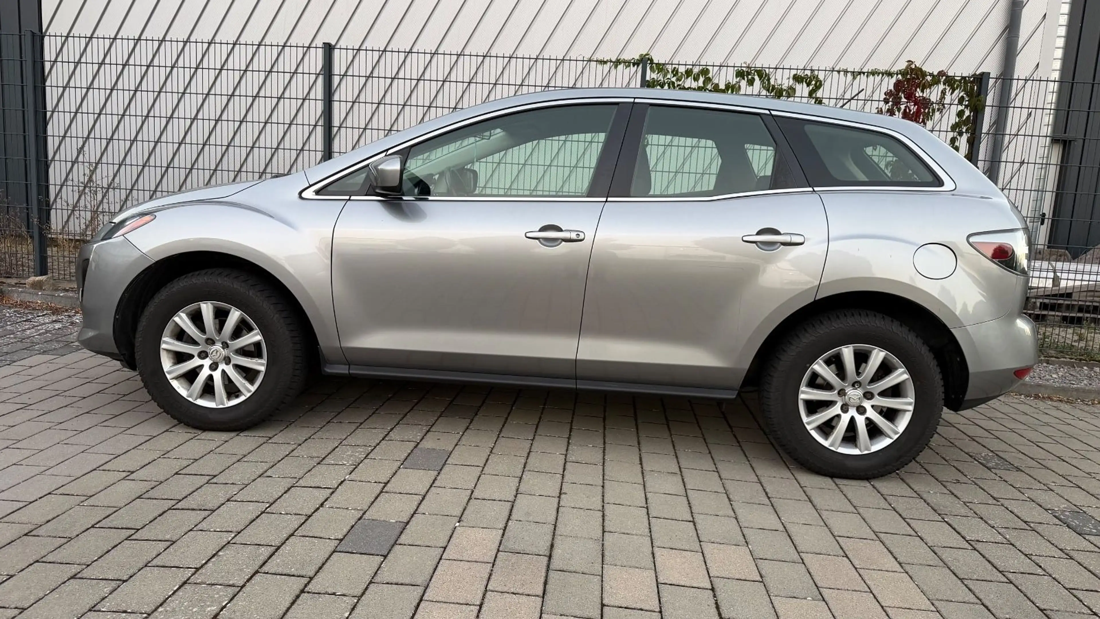 Mazda CX-7 2.5 163PS FACELIFT AUTOMATIK TÜV,NAVI,LEDER — photo 5