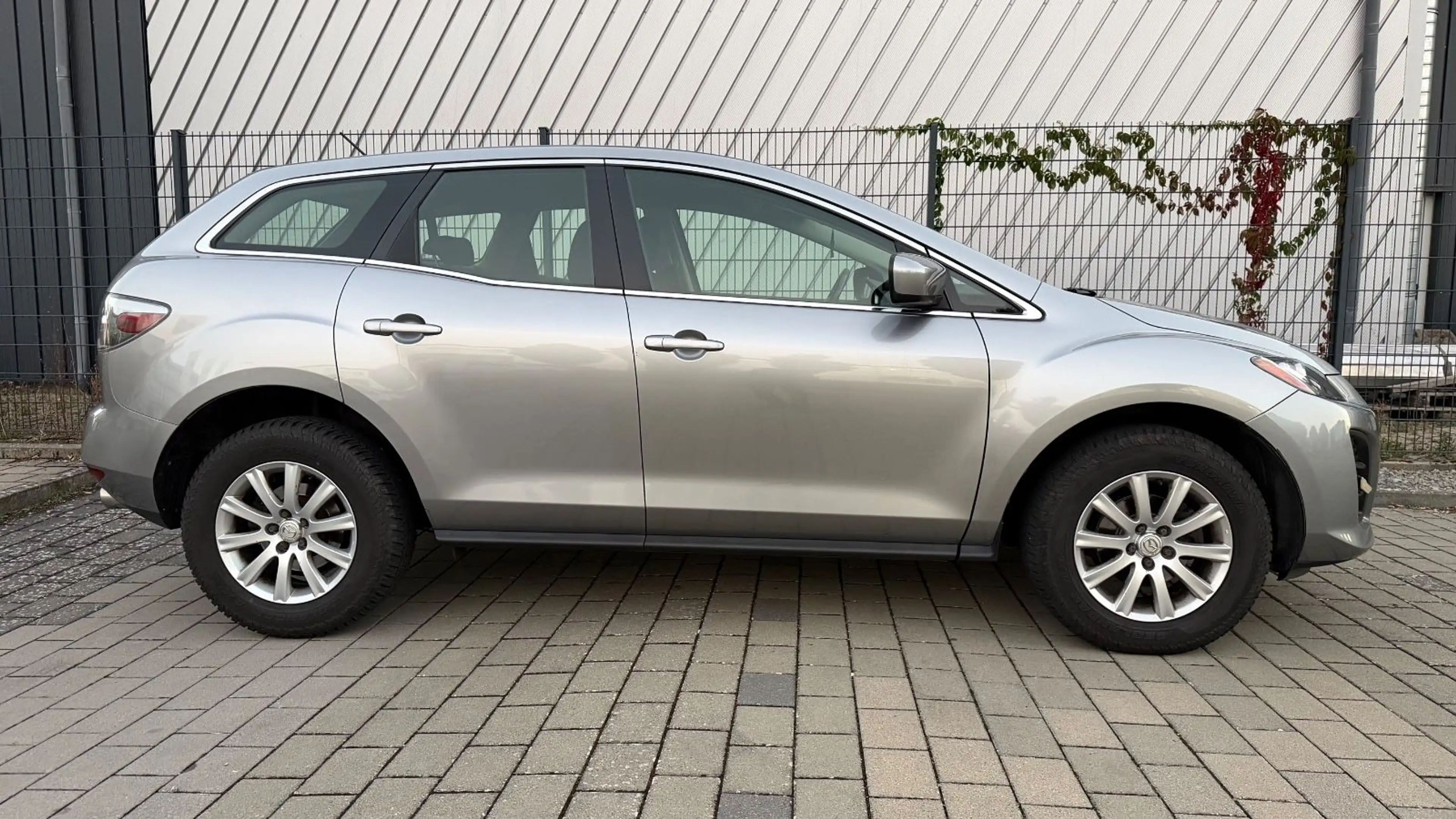 Mazda CX-7 2.5 163PS FACELIFT AUTOMATIK TÜV,NAVI,LEDER — photo 6