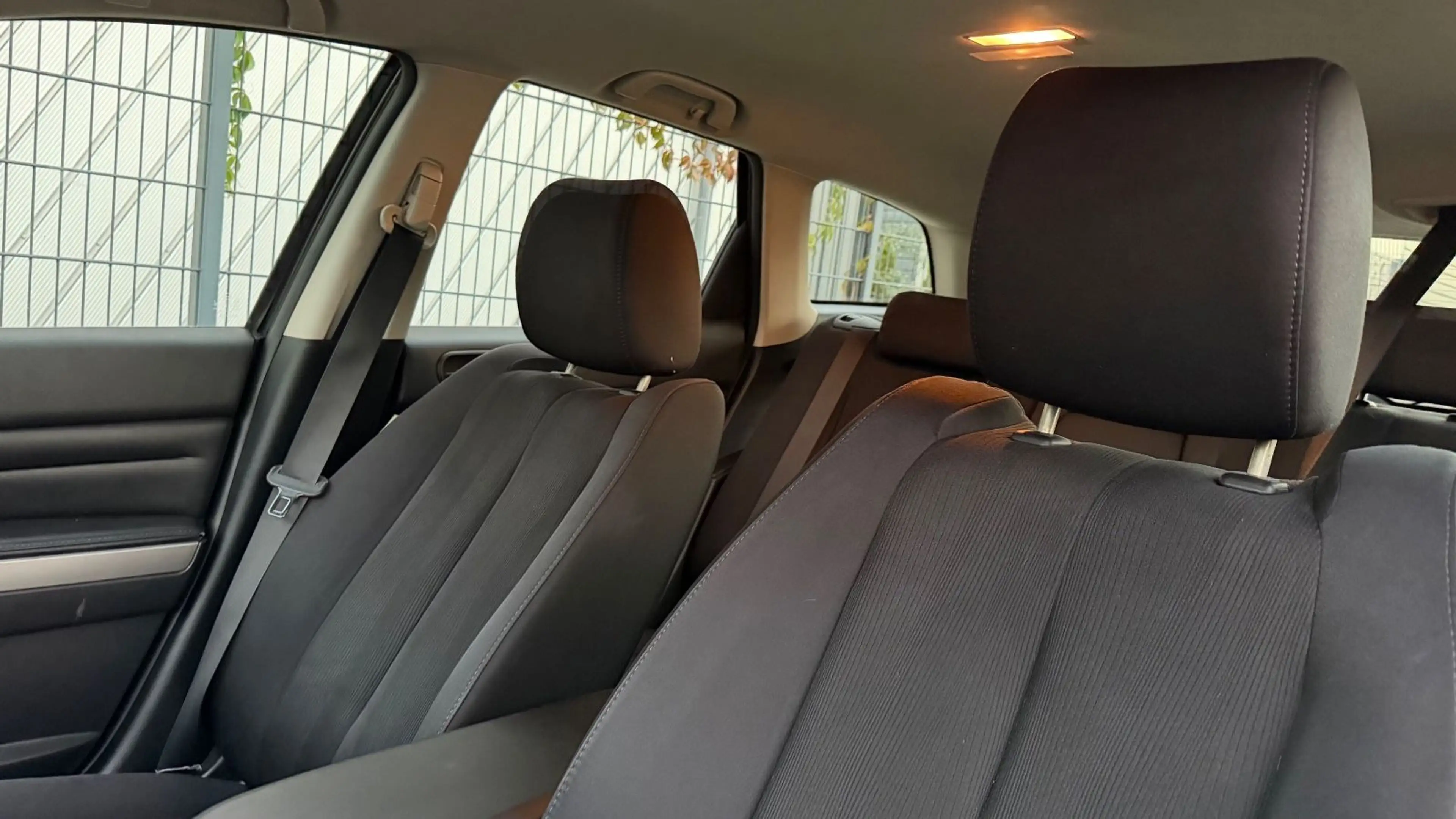 Mazda CX-7 2.5 163PS FACELIFT AUTOMATIK TÜV,NAVI,LEDER — photo 12