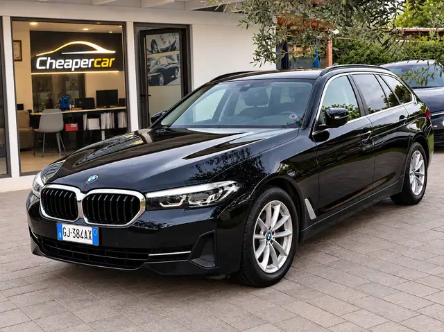 BMW 530 Diesel Hybrid mhev 48V Touring LCI Head-Up Display Steptronic a 8 rapporti