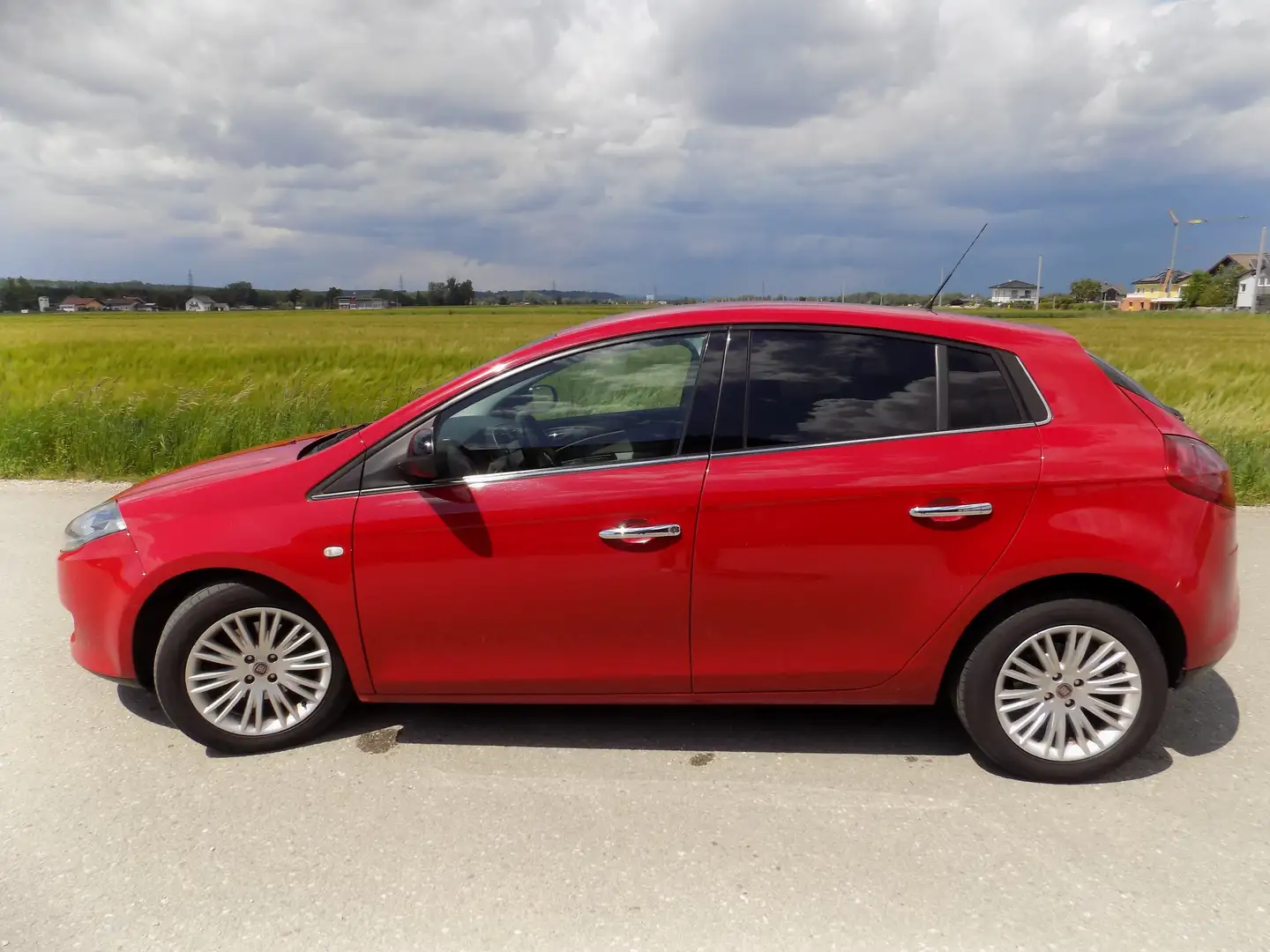 Fiat Bravo Bravo 1,6 Multijet 105 Easy DPF Easy Rouge - 1