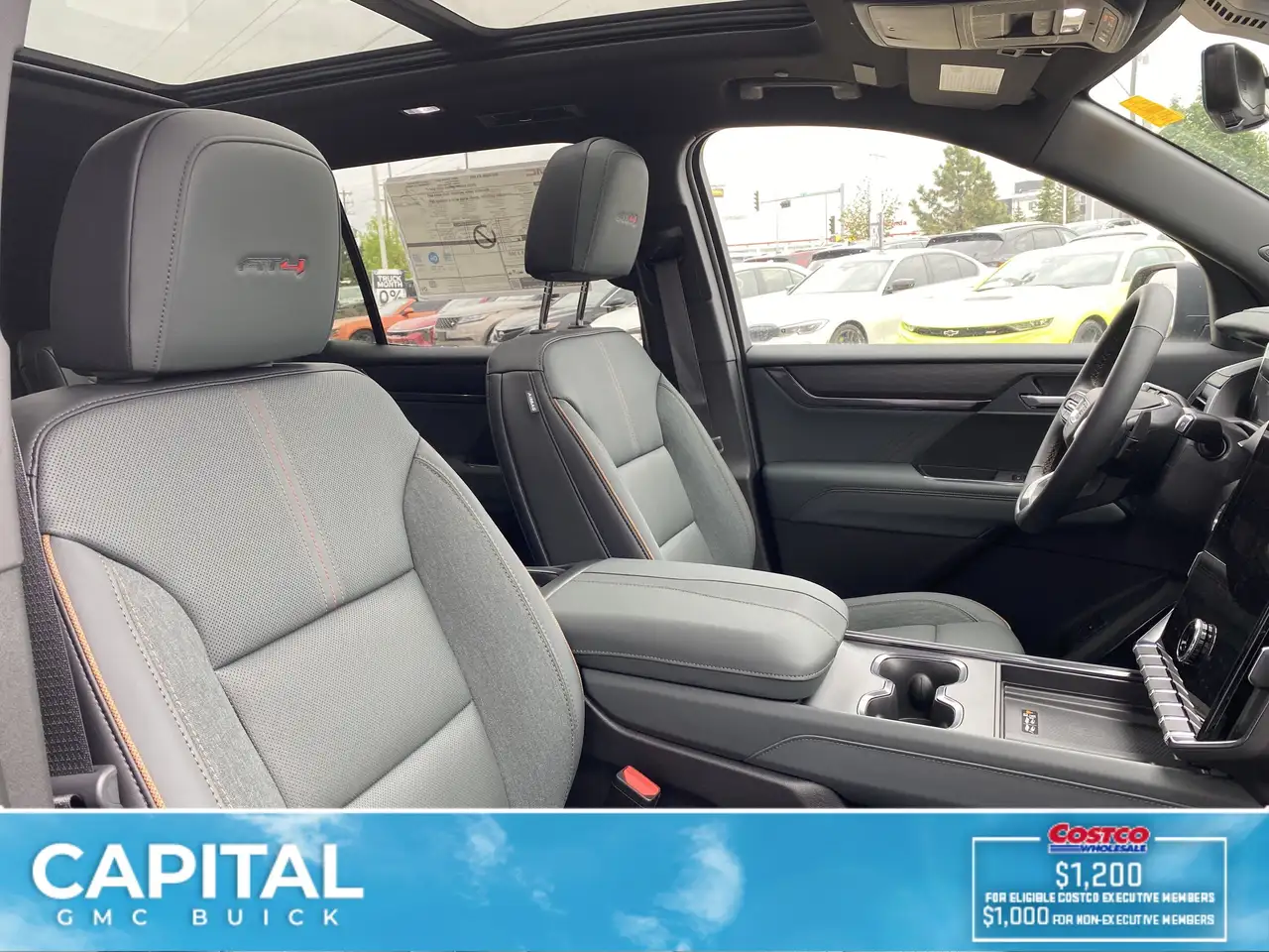 GMC Acadia снимка GMC Acadia