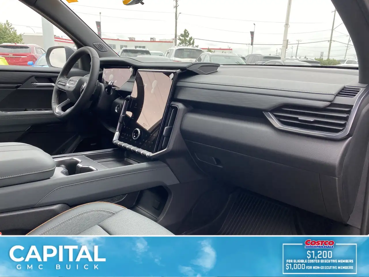 GMC Acadia снимка GMC Acadia