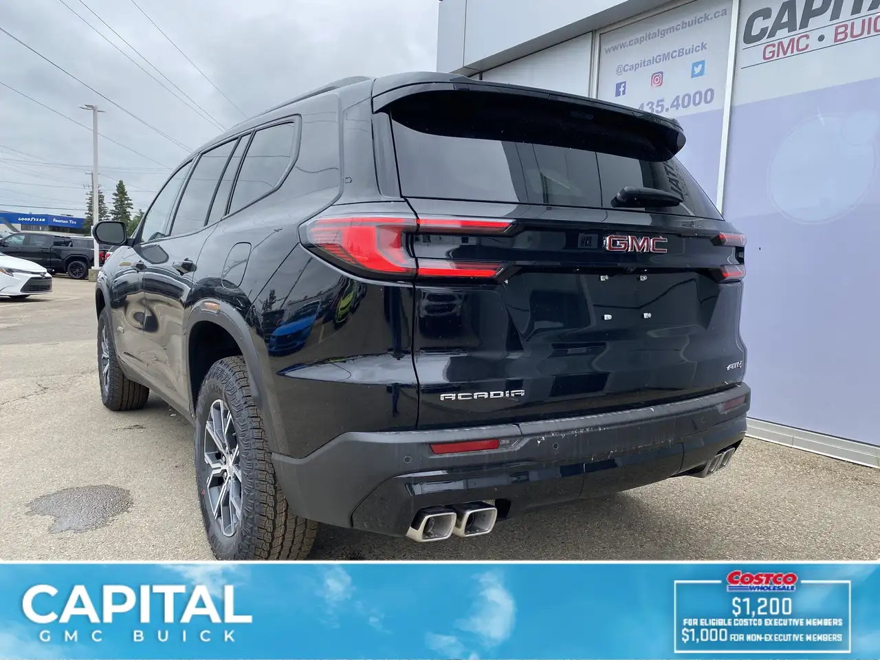 GMC Acadia снимка GMC Acadia