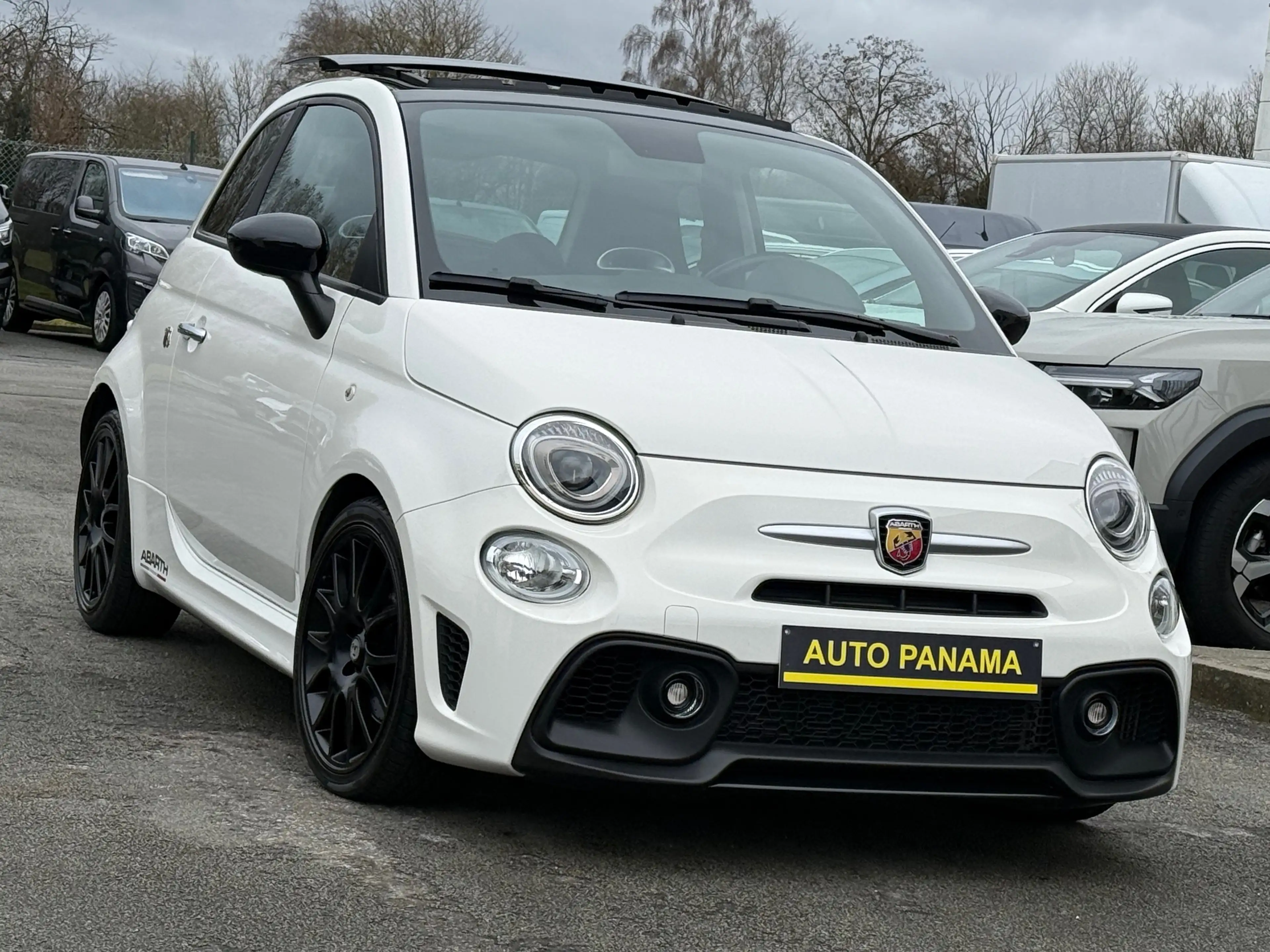 Fiat 595 Abarth PISTA 1.4T.SPORT GPS ECHAPPEMENT MONZA TOIT PANO — photo 4