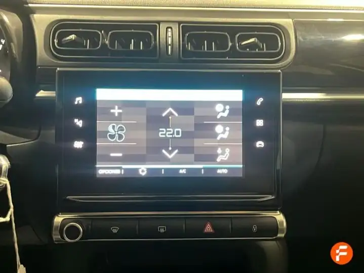 Citroën C3 1.2 PureTech Feel 2018, foto 15