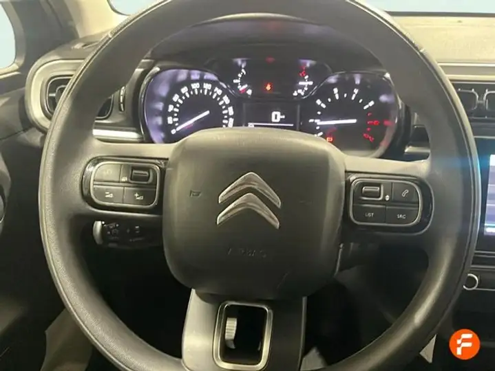 Citroën C3 1.2 PureTech Feel 2018, foto 16