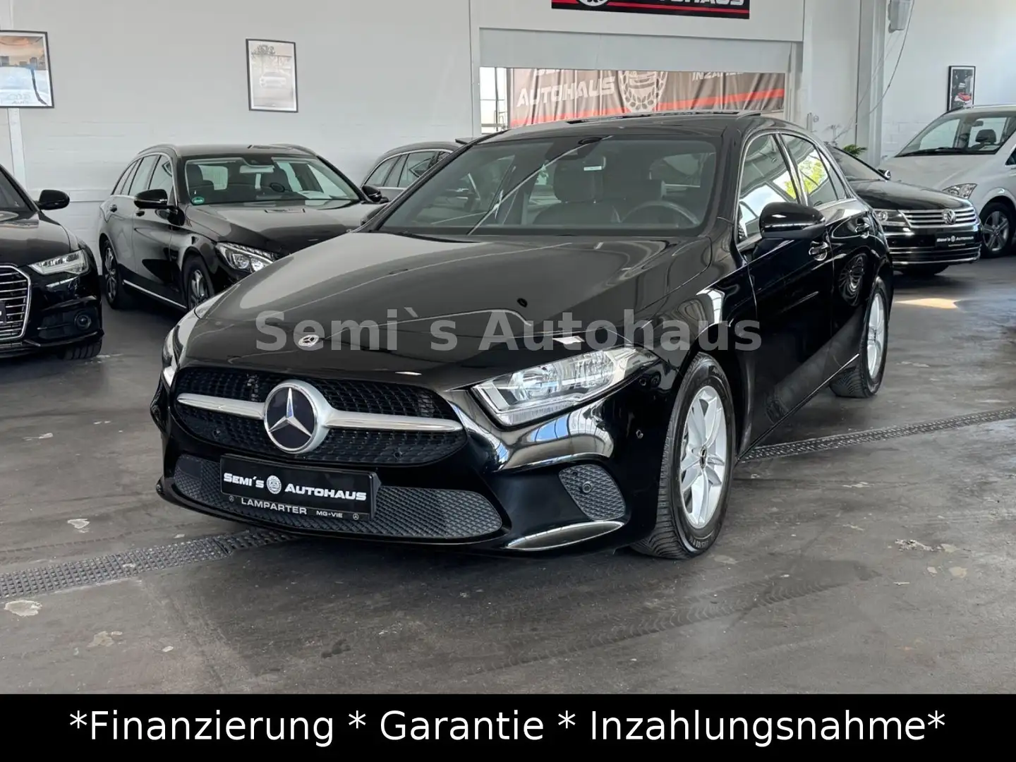 Mercedes-Benz A 180 A -Klasse A 180*Navi*Panorama*Top Zustand* Schwarz - 1
