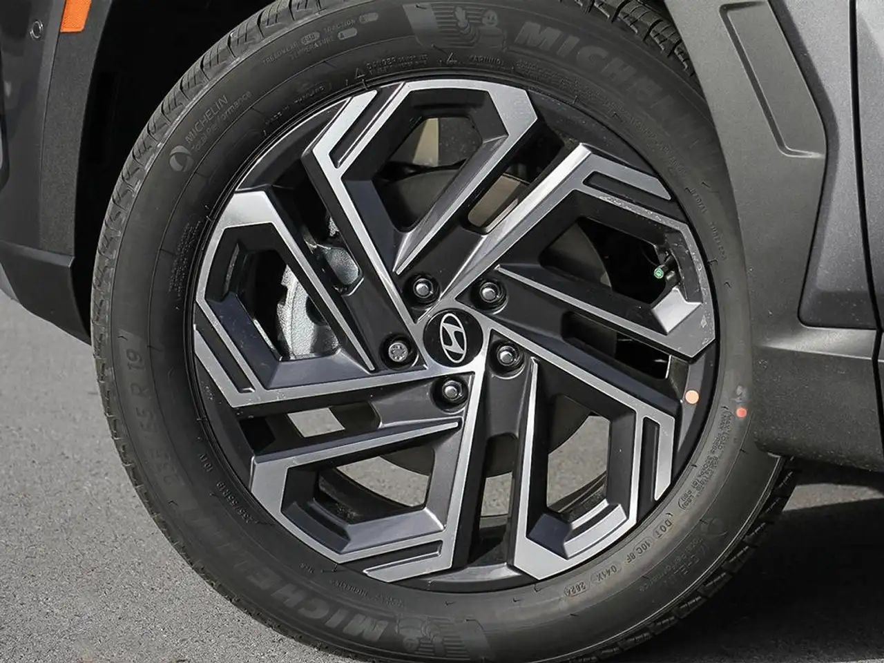 Hyundai TUCSON снимка Hyundai TUCSON