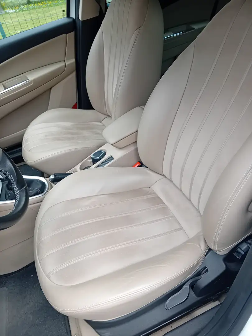 Lancia Delta Gold 1,4 multiair turbo 140 cv Bianco - 2