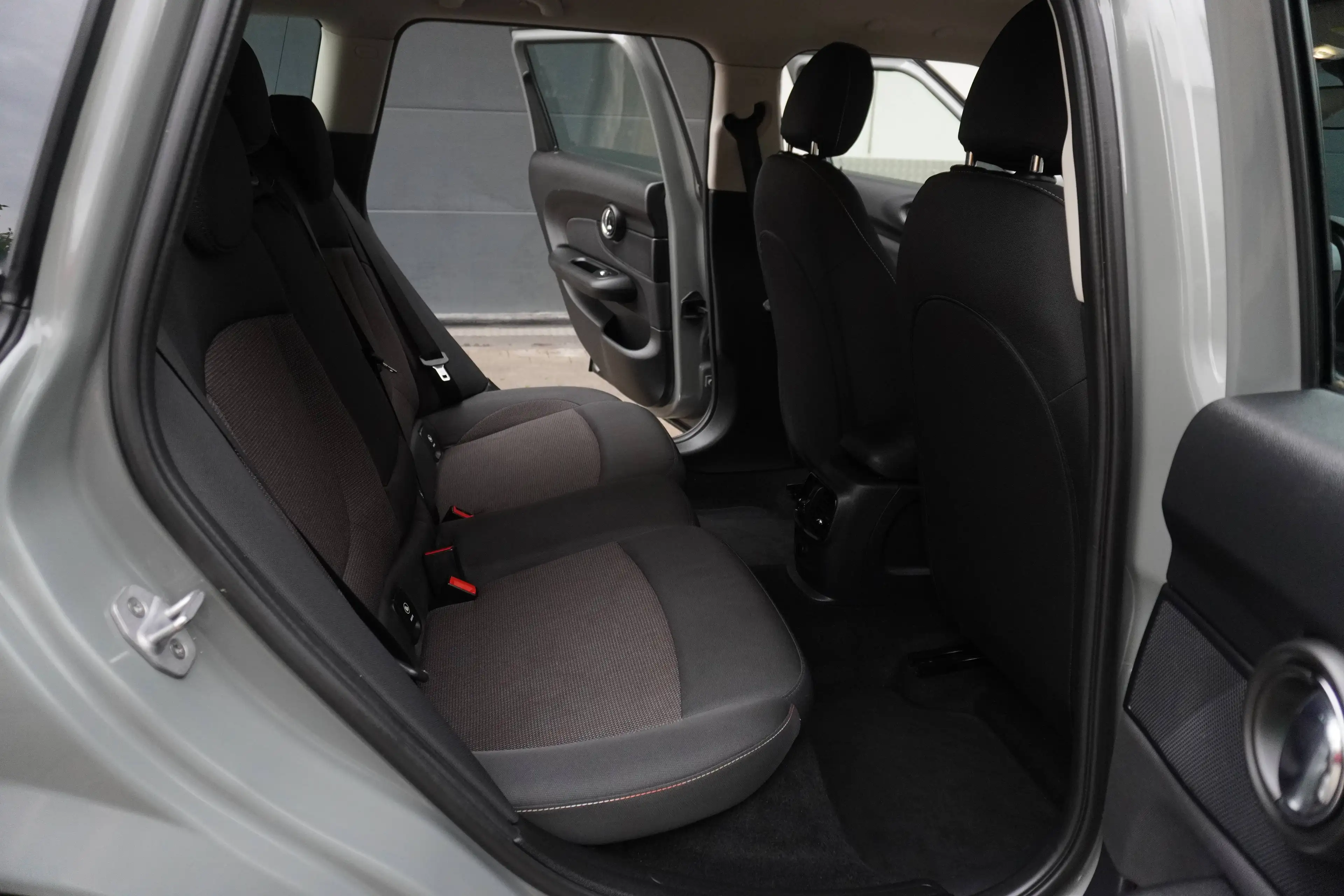 MINI One Clubman 1.5 KLIMA+ALU+PDC+ZV+6GANG+2Hand+123Tkm — photo 15