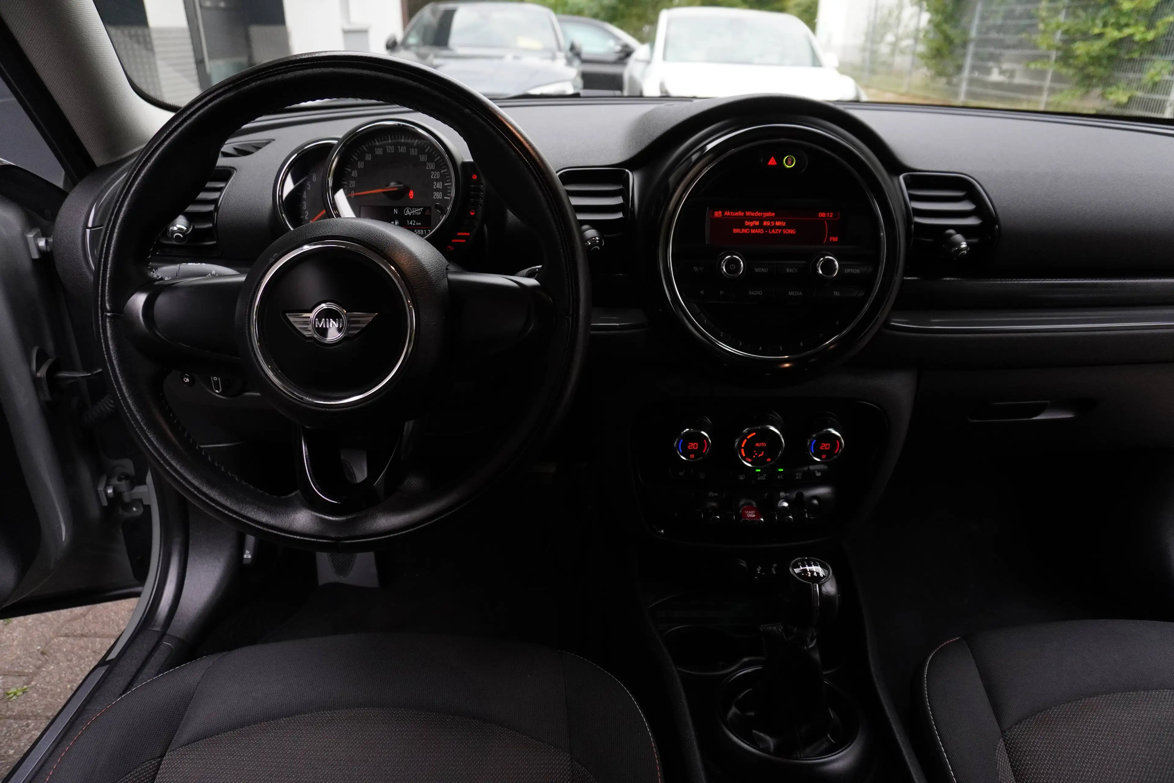 MINI One Clubman 1.5 KLIMA+ALU+PDC+ZV+6GANG+2Hand+123Tkm — photo 12