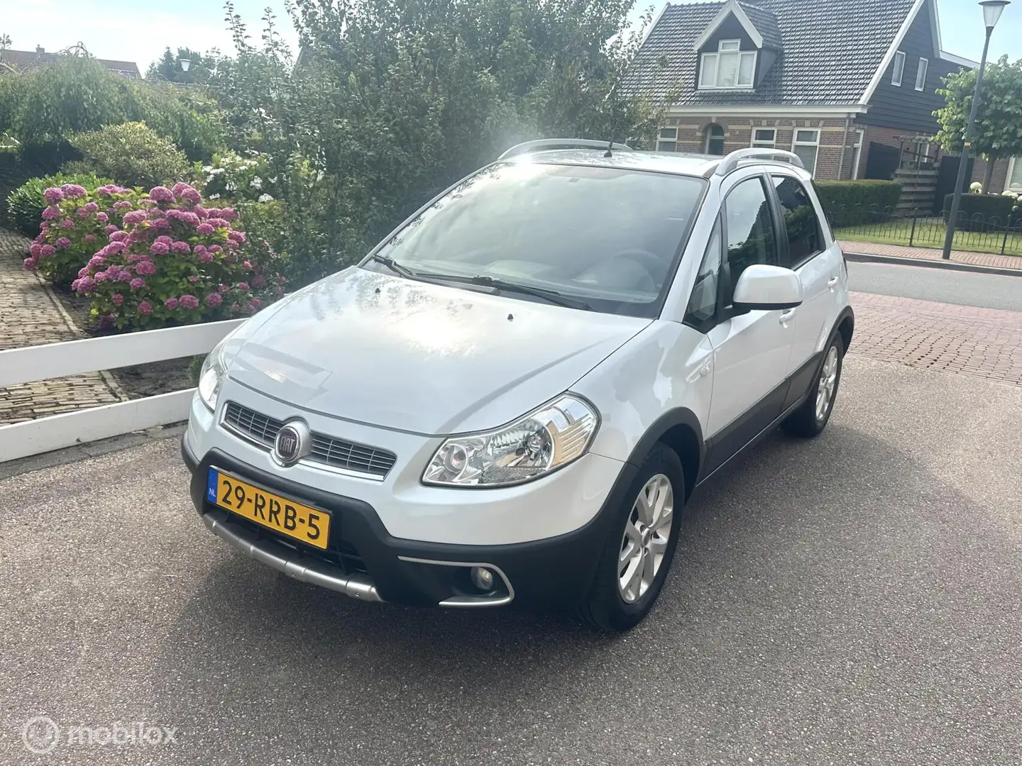 Fiat Sedici 1.6-16V Emotion AIRCO CLIMATE CONTROLE ELEKTRISCH Wit - 1