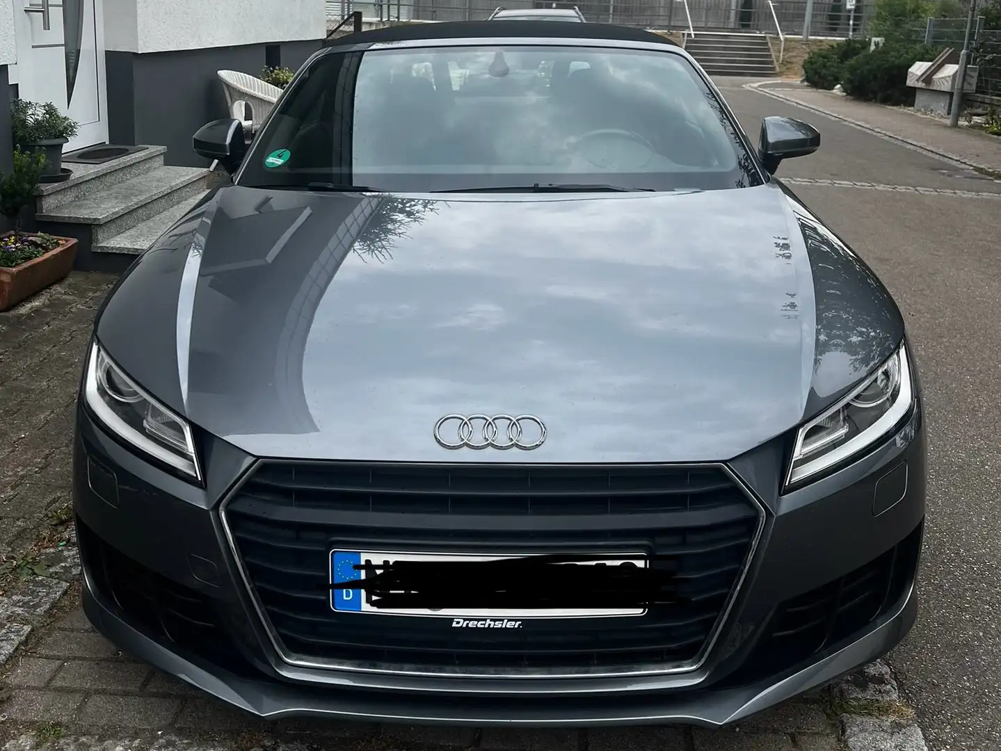 Audi TT TT Roadster 1.8 TFSI S tronic Grau - 1