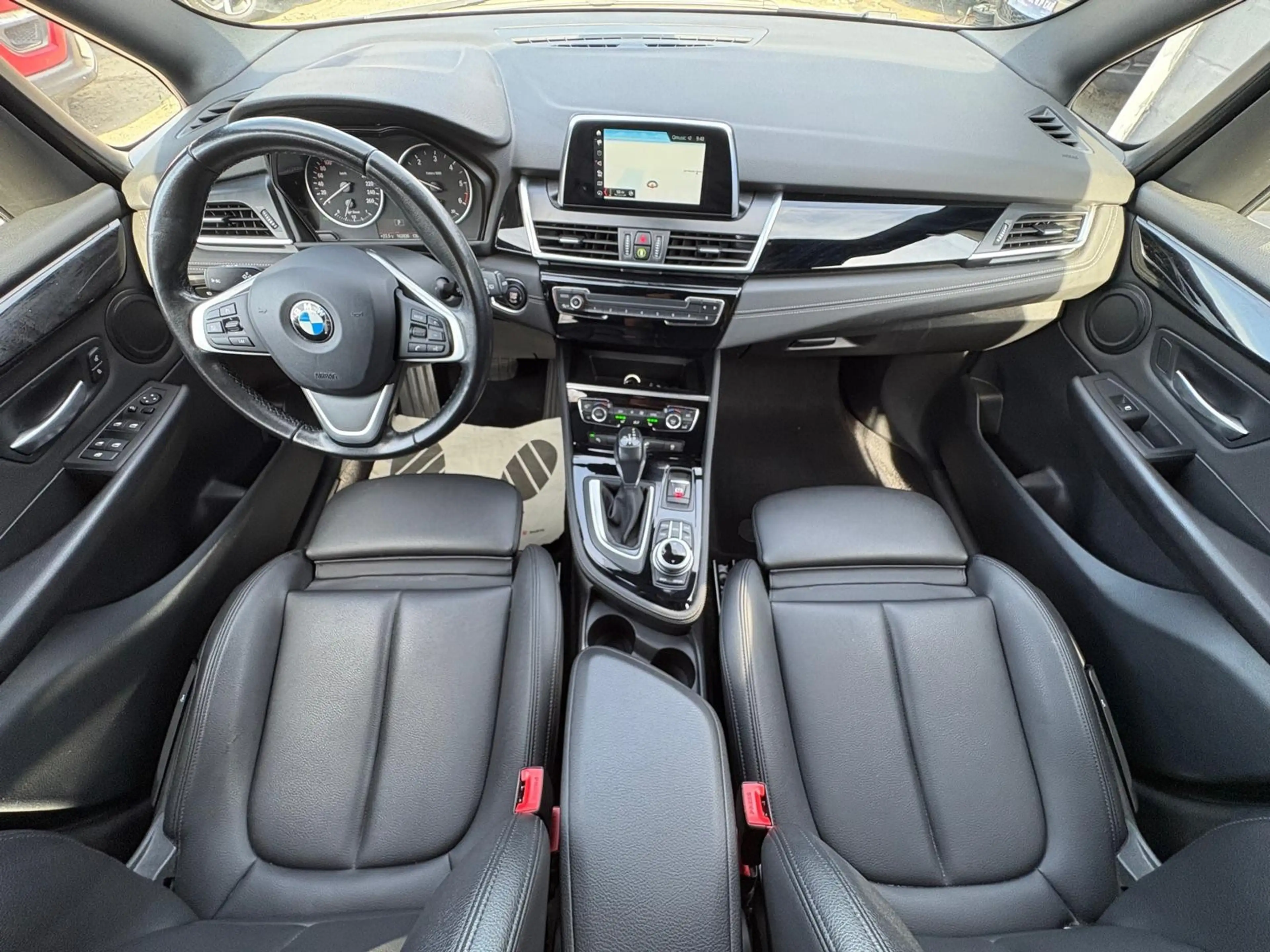 BMW 216 dA Gran Tourer Sport — photo 9