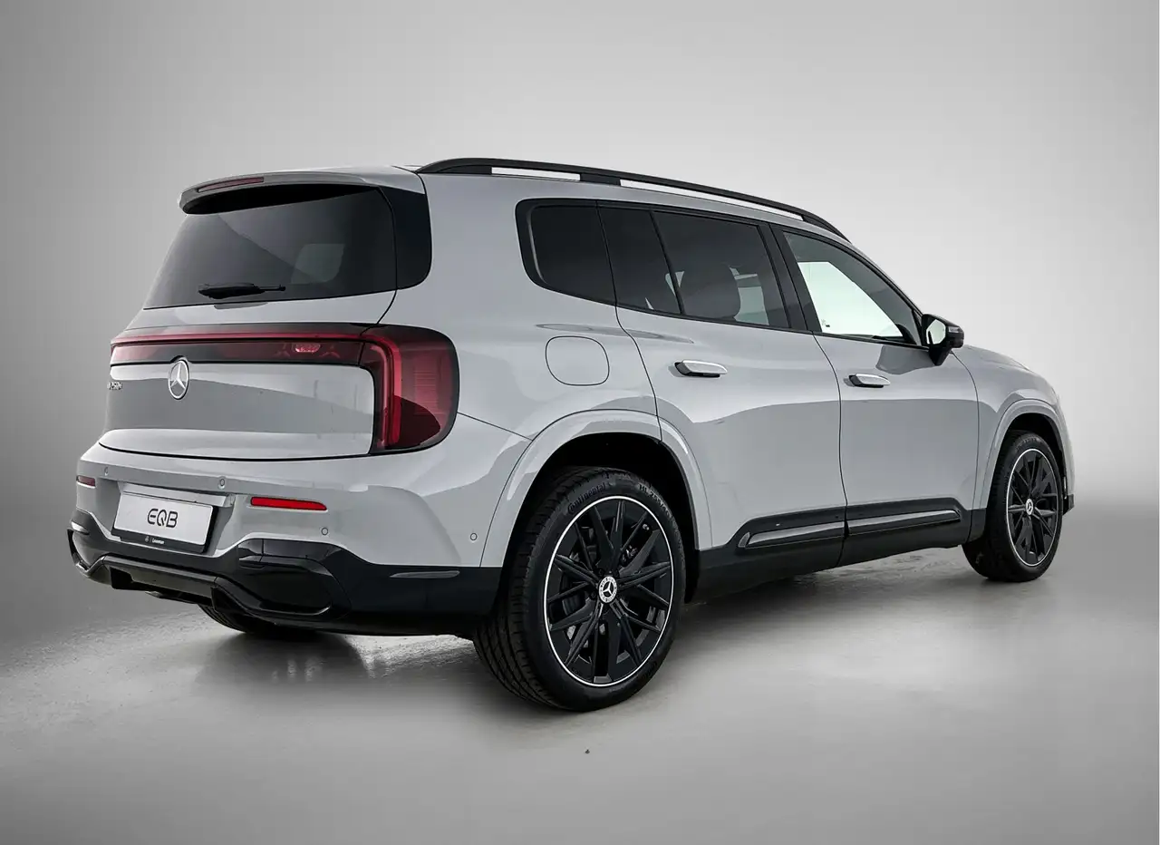 Mercedes-Benz GLB 2026