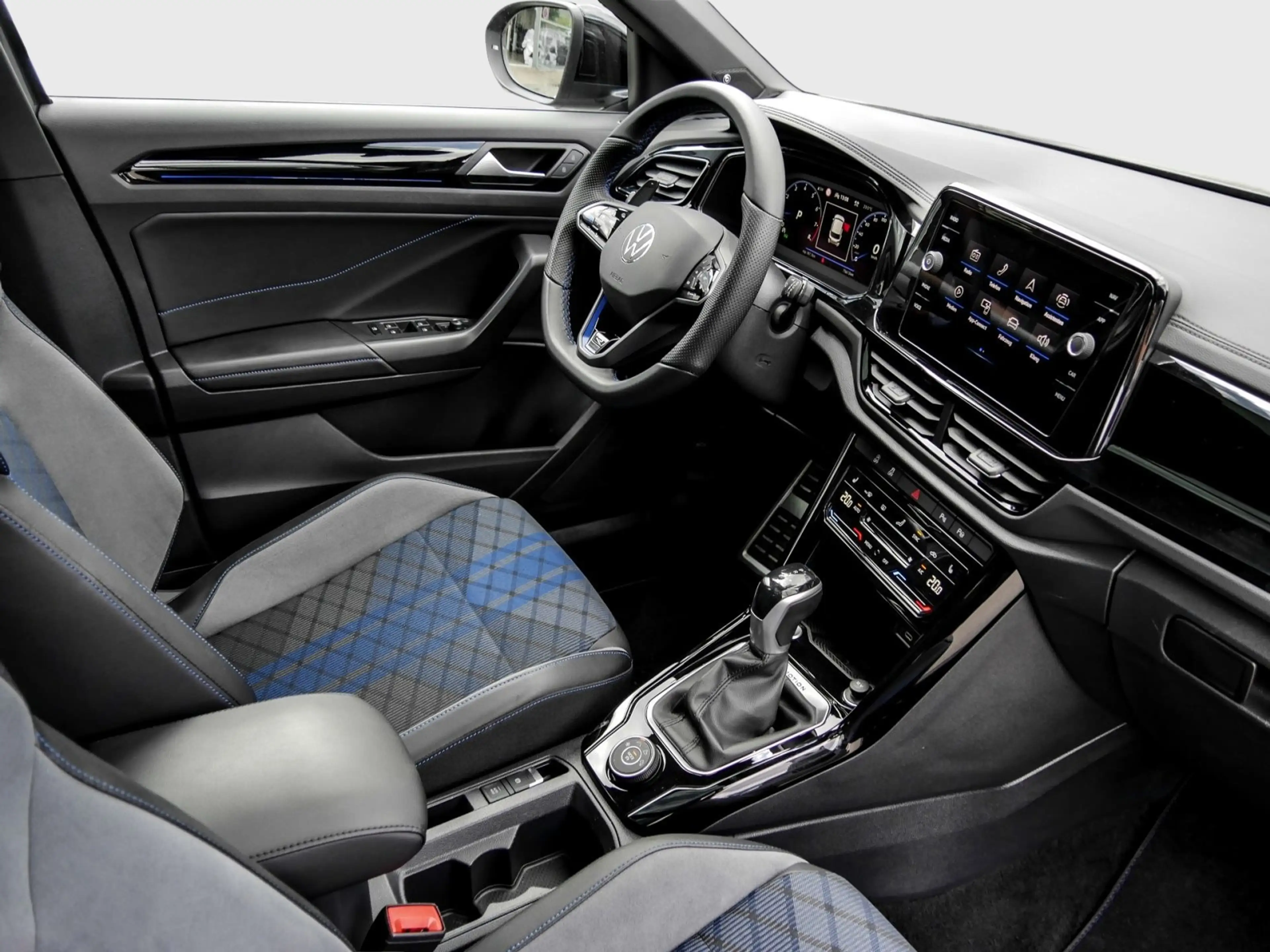 Volkswagen T-Roc R IQ.Light Navi AHK TravelAss. Pano beats Keyless — photo 3