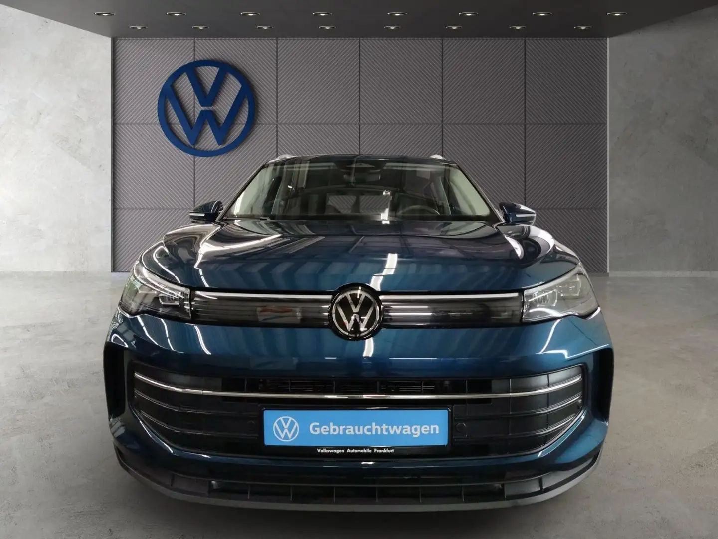 Volkswagen Tiguan 1.5 eTSI DSG Life Navi FrontAssist LEDPlu Blau - 2