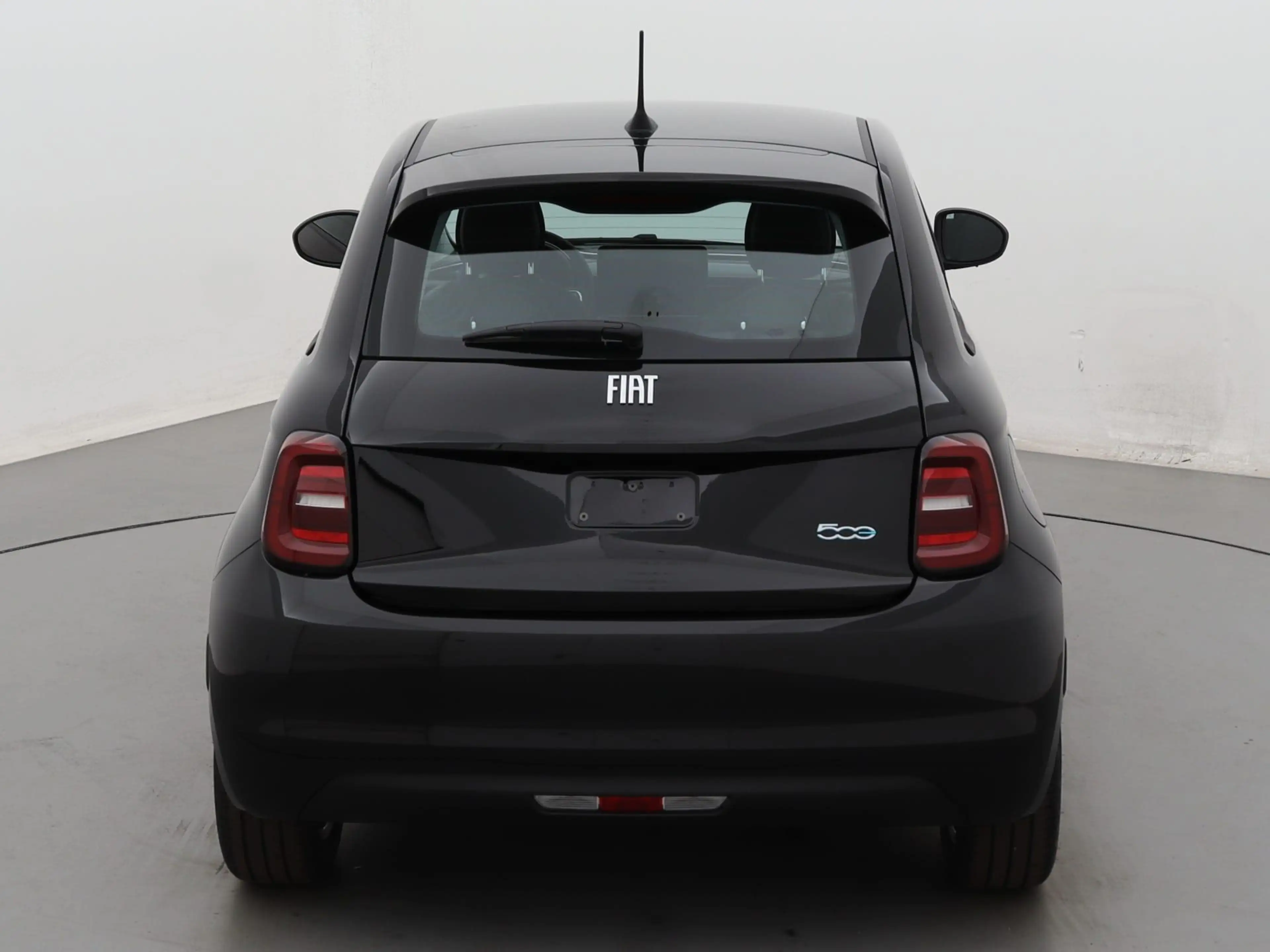 Fiat 500e Business Launch Edition | Climate Control | Apple — photo 13