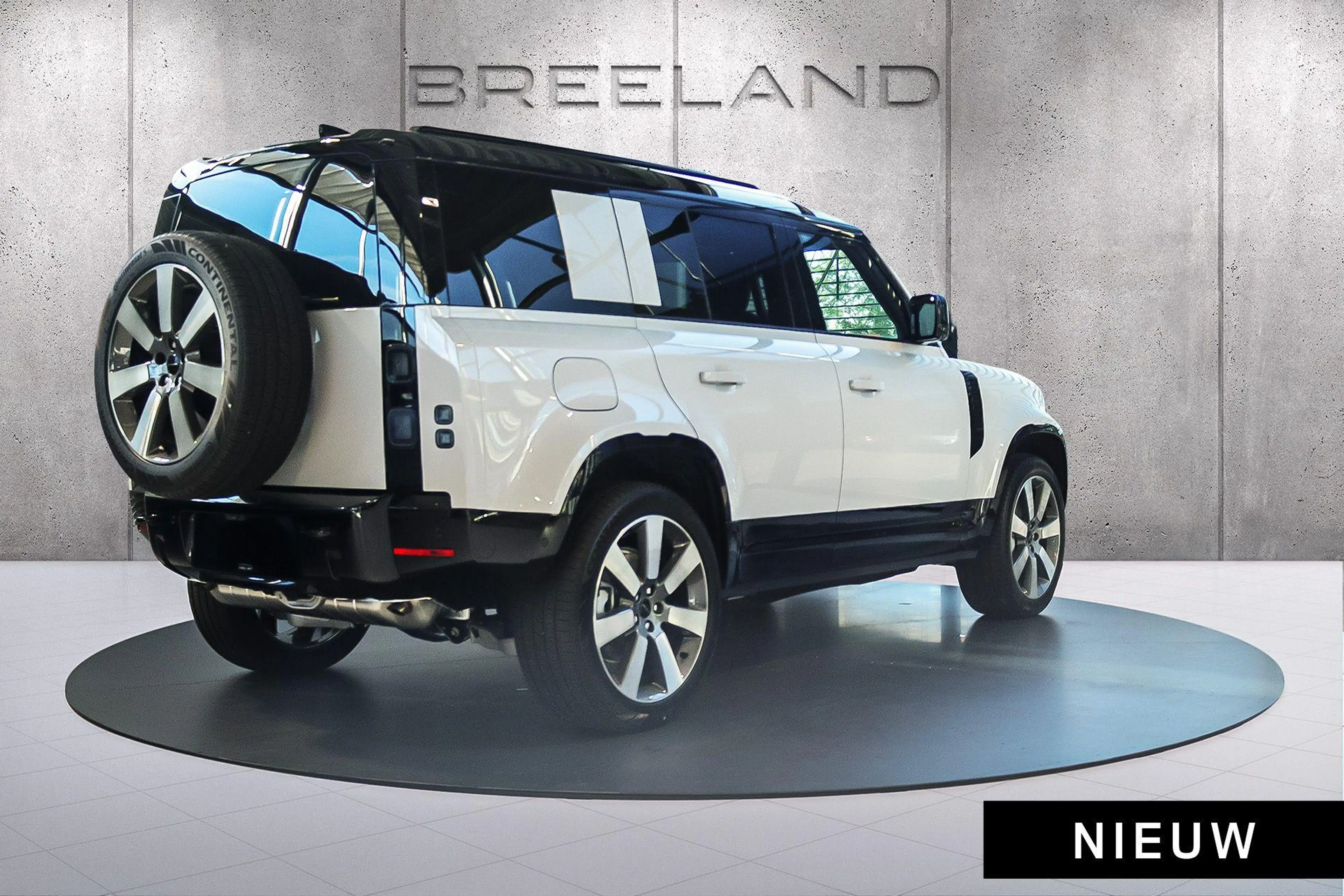 Land Rover Defender 110 P300e X-Dynamic HSE | TOW PACK | CLIMATE PACK — photo 2