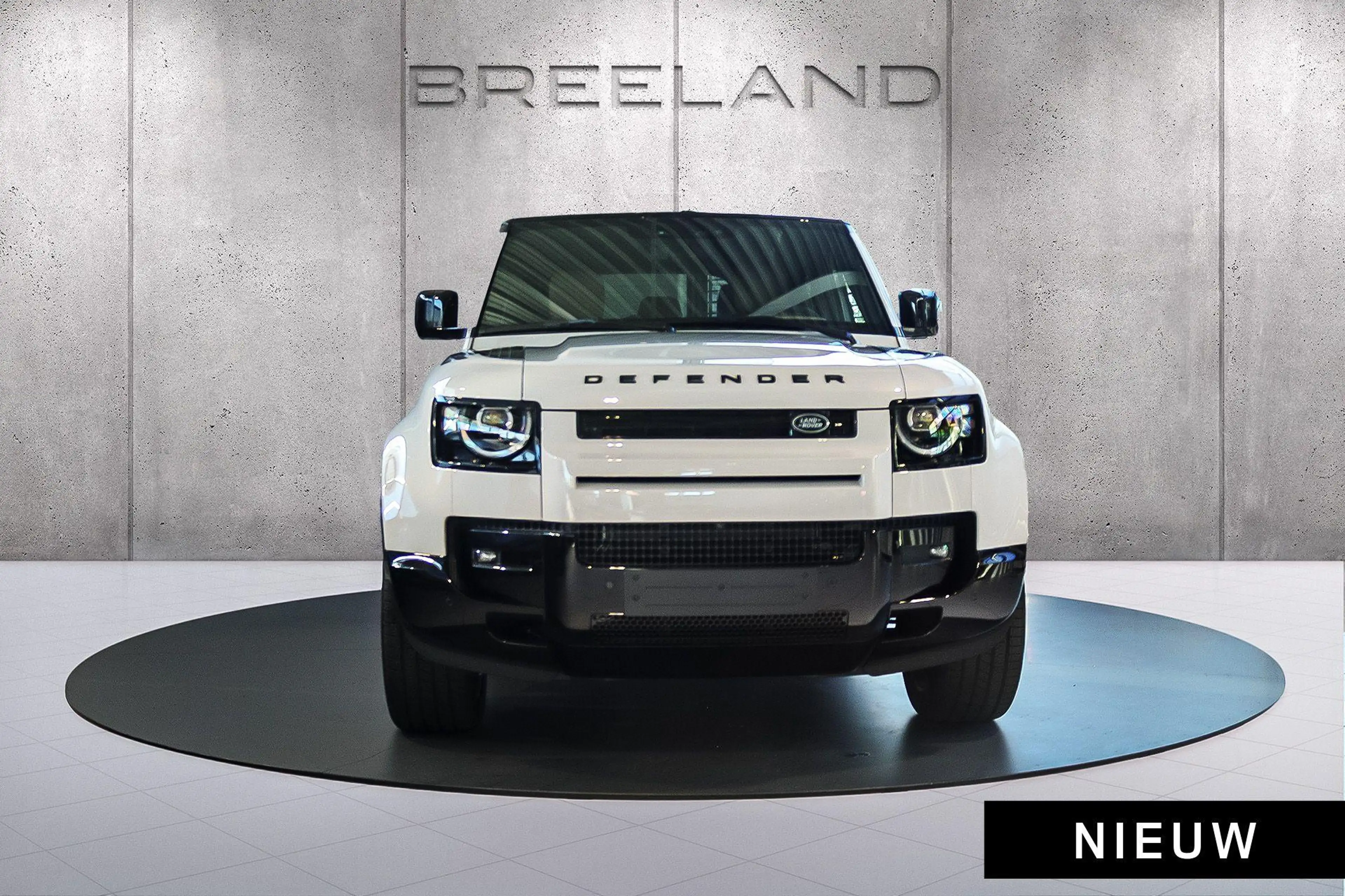 Land Rover Defender 110 P300e X-Dynamic HSE | TOW PACK | CLIMATE PACK — photo 8