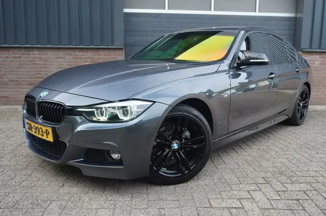 BMW 318 3-serie 318i Edition 165PK M Sport Shadow High Exe