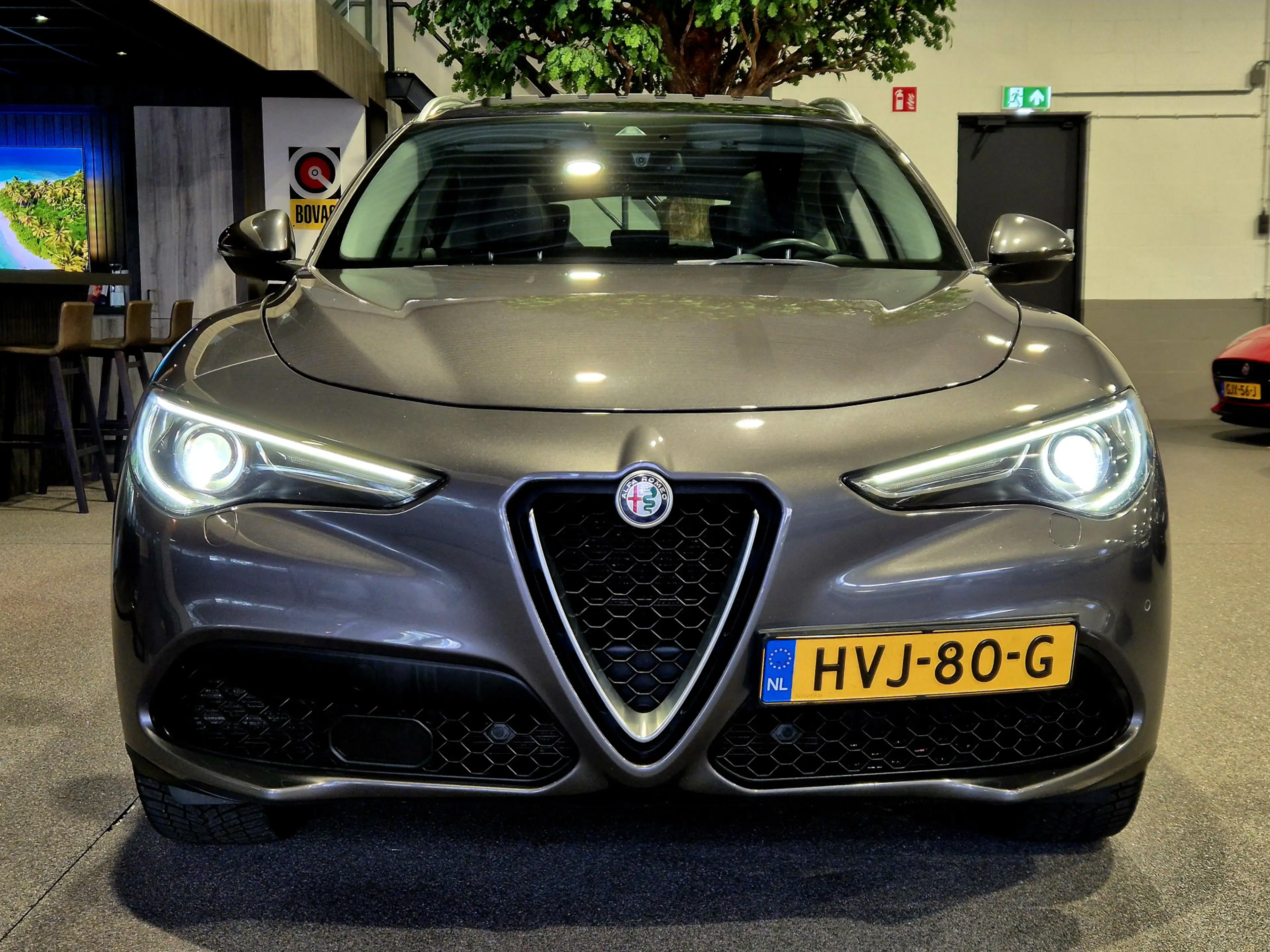 Alfa Romeo Stelvio 2.0 T AWD Veloce Panorama | Harman-Kardon | Camera — photo 19