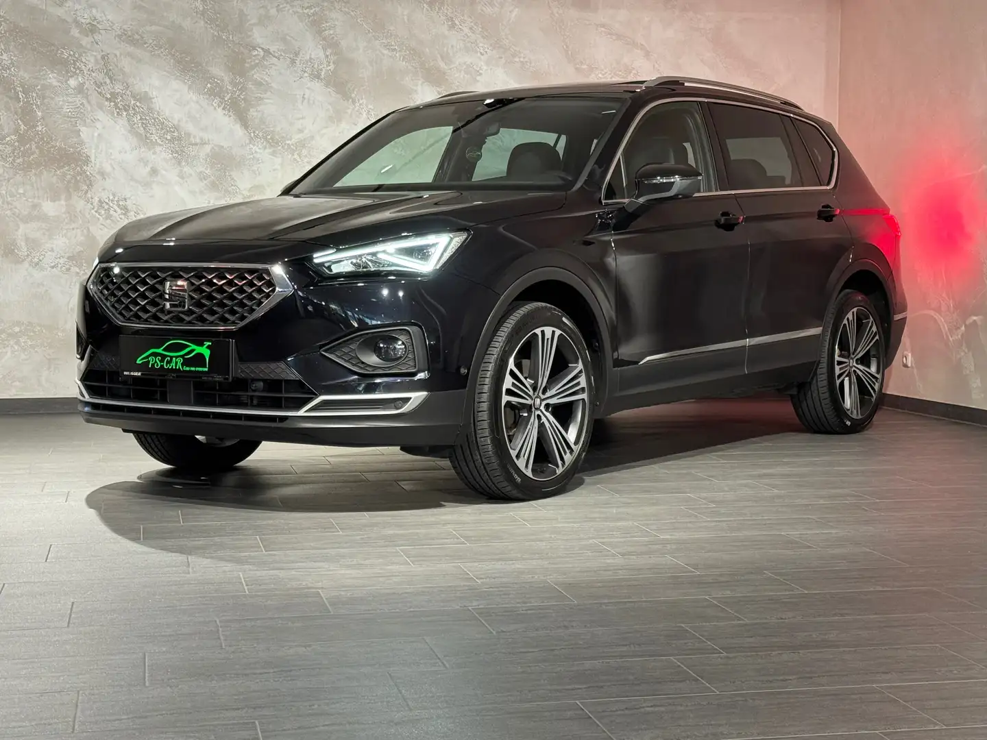 SEAT Tarraco Xcellence 4Drive**7 Sitze**Erstbesitz**Pano**DSG** Schwarz - 2