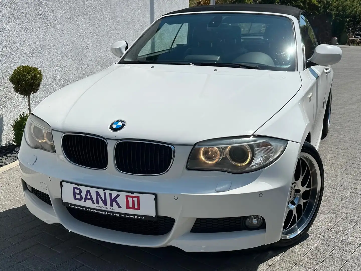 BMW 123 Baureihe 1 Cabrio 123d/ Navi/ Gepflegt- Wit - 1