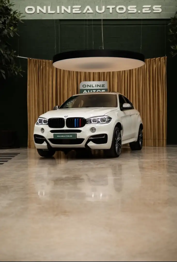 BMW X6 xDrive M50dA Weiß - 2