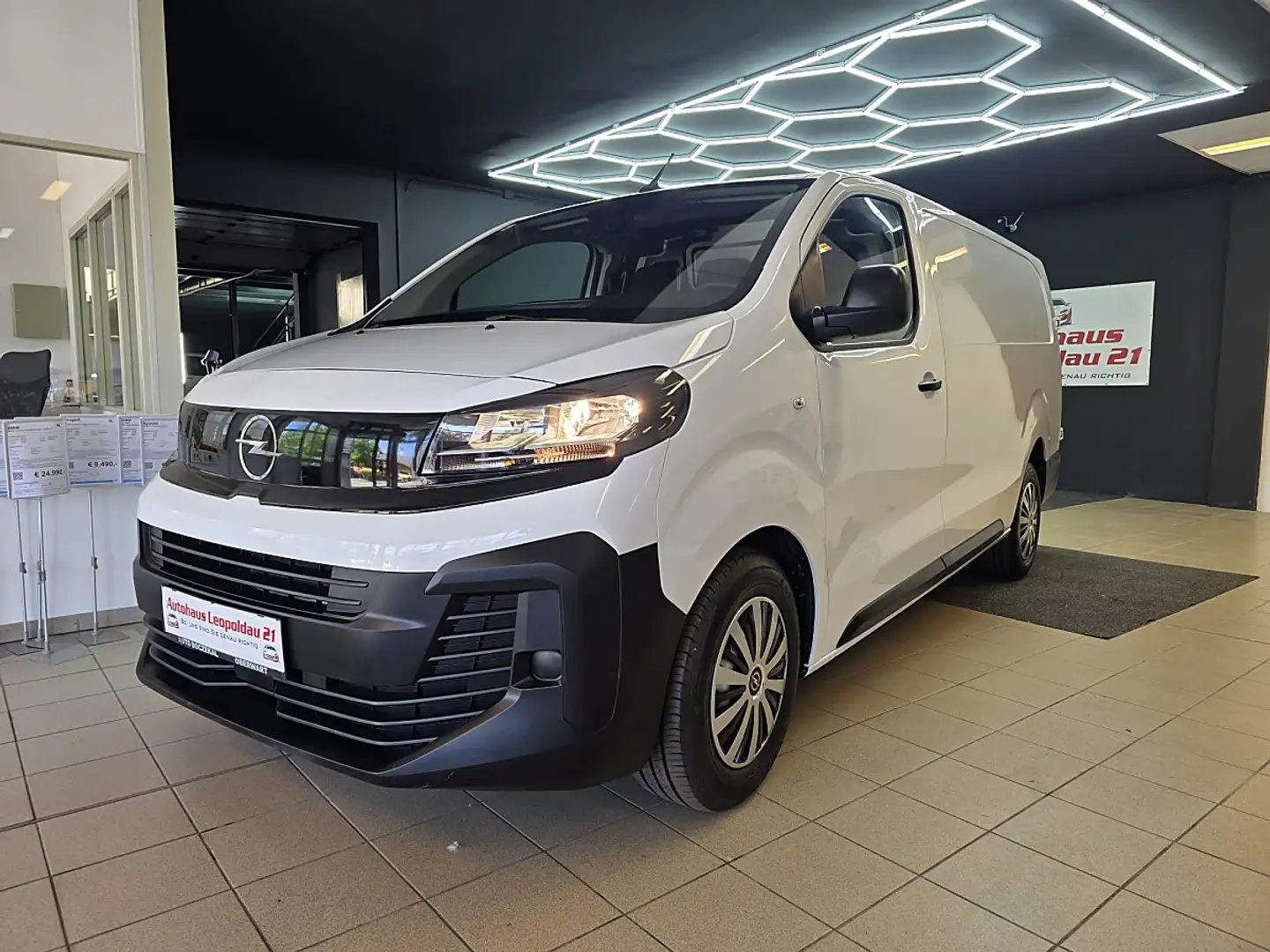 Opel Vivaro 1.5 D XL L3 LANG MAXI Weiß - 1