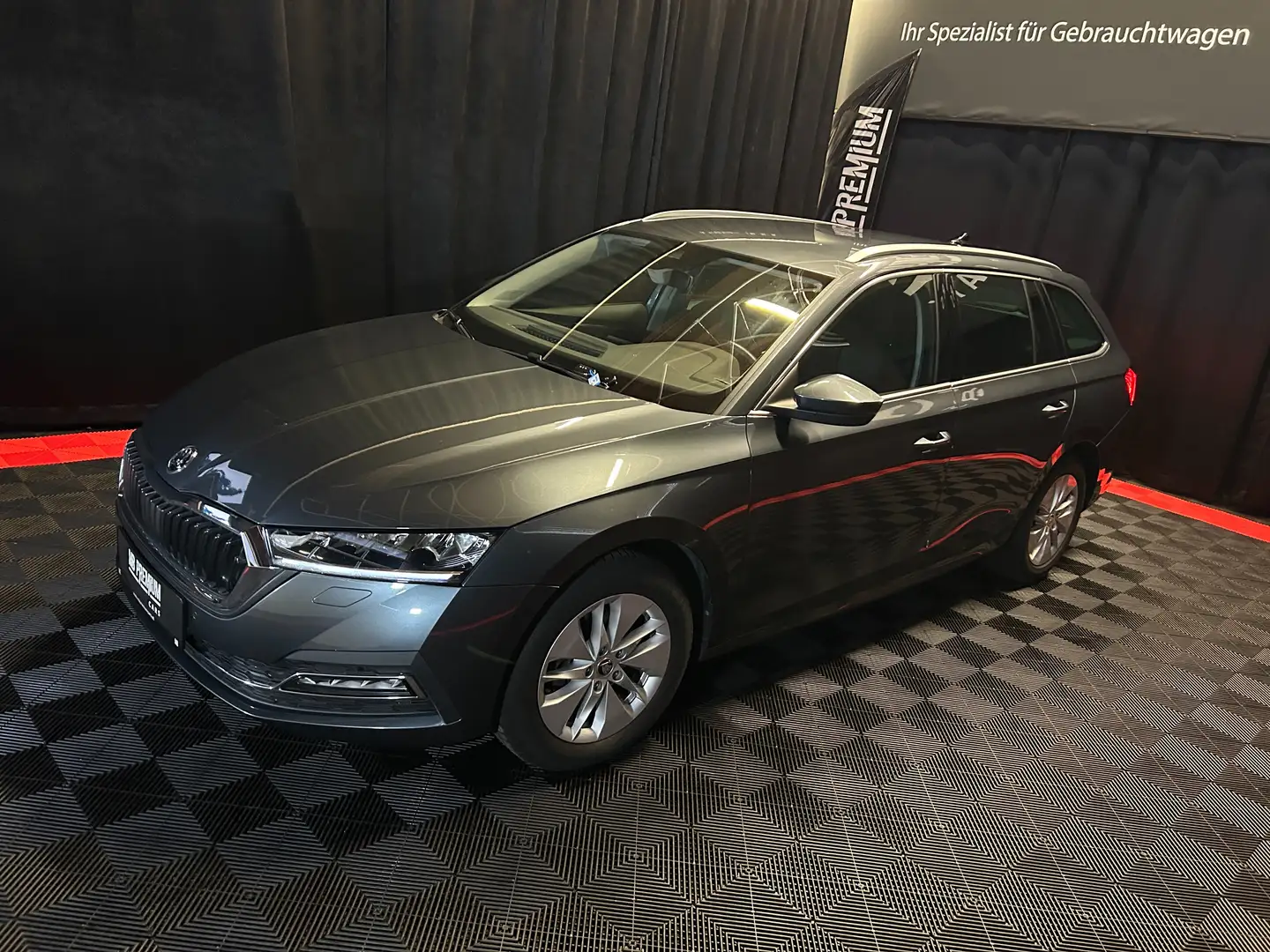 Skoda Octavia Ambition *LED*VIRTUAL*AHK* Grau - 2