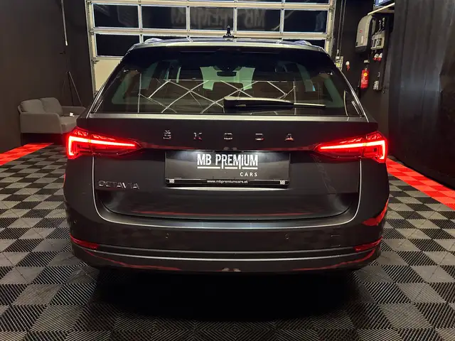 Skoda Octavia view 17
