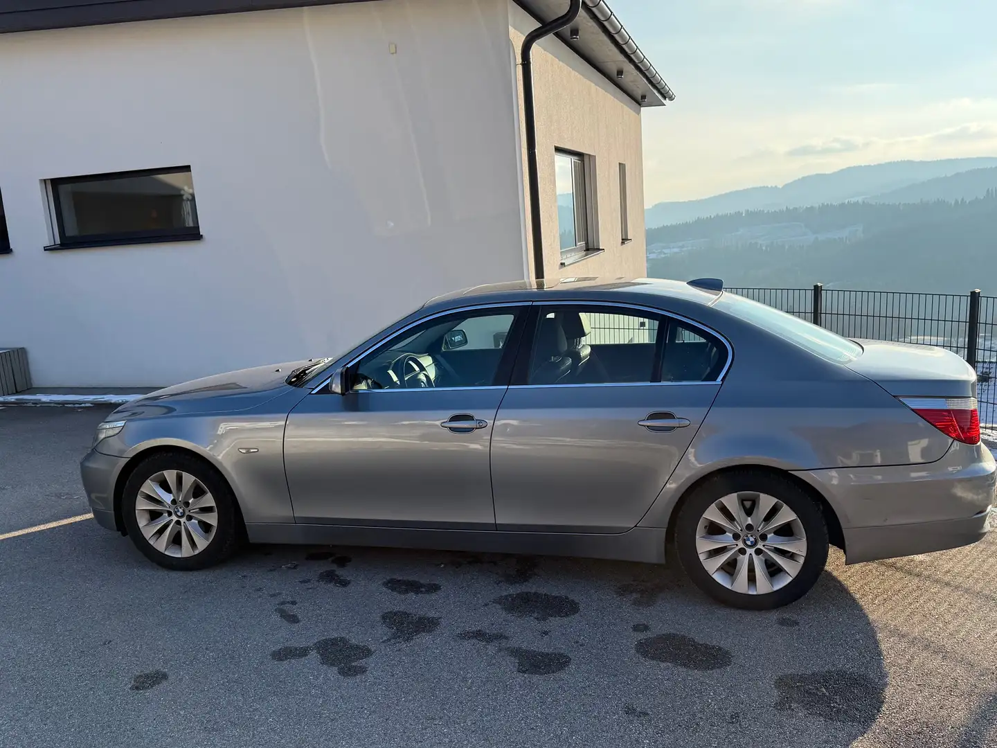 BMW 525 d E60 M57 Zilver - 2