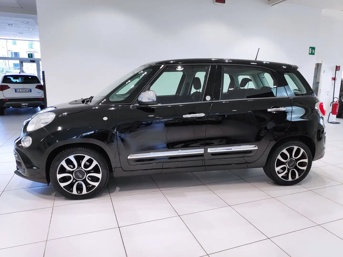 Fiat 500L 1.4 95 CV Lounge*29.000 KM*GARANTITA* Nero - 2