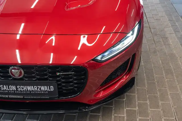 Jaguar F-Type view 13