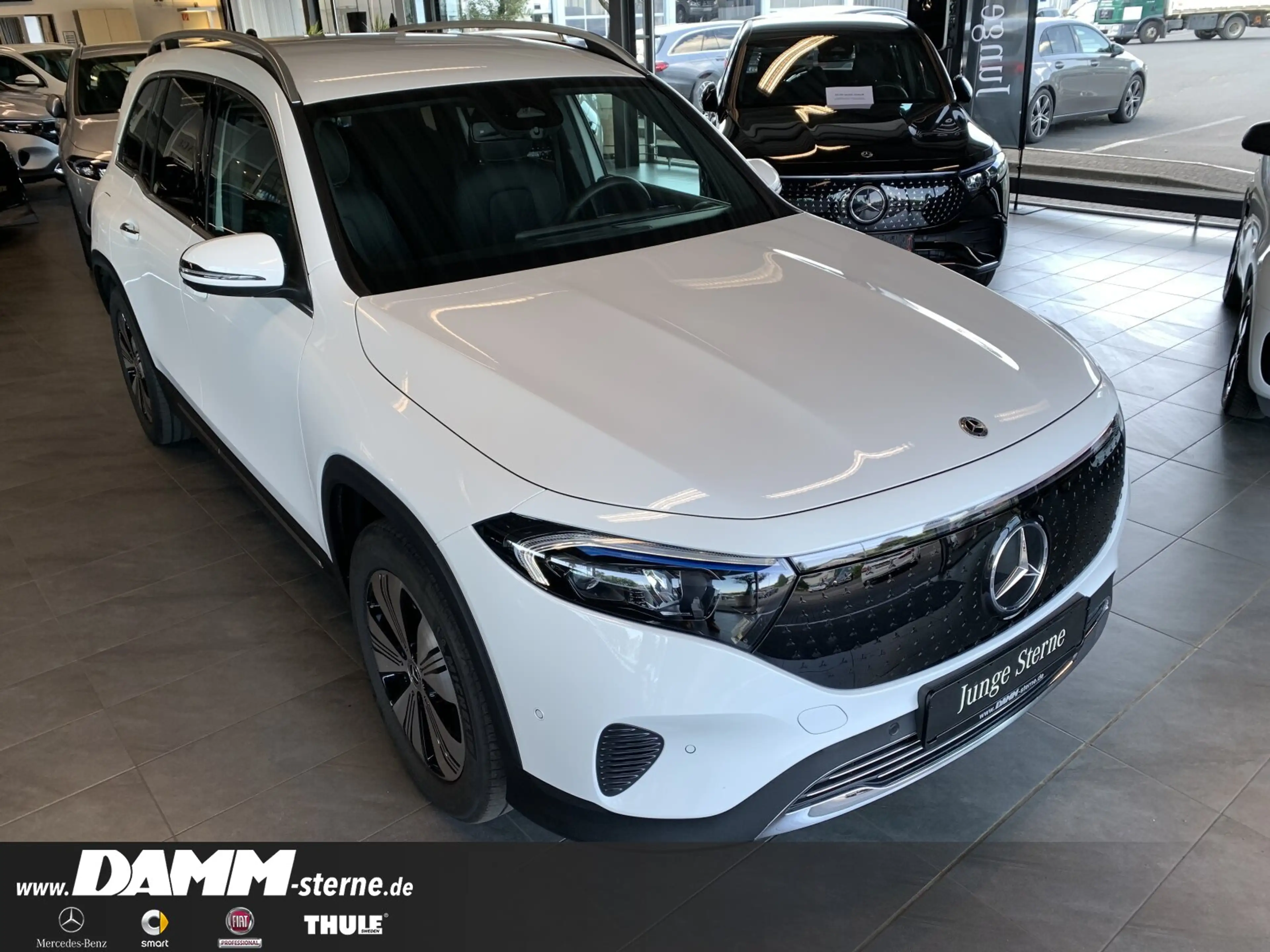 Mercedes-Benz EQB 350 EQB 350 4M Progressiv Adv+/AHK/WDG/60M GA + Flex — photo 3