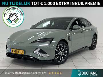 Comfort RWD 61.4 kWh Lage km-stand | Panoramadak |