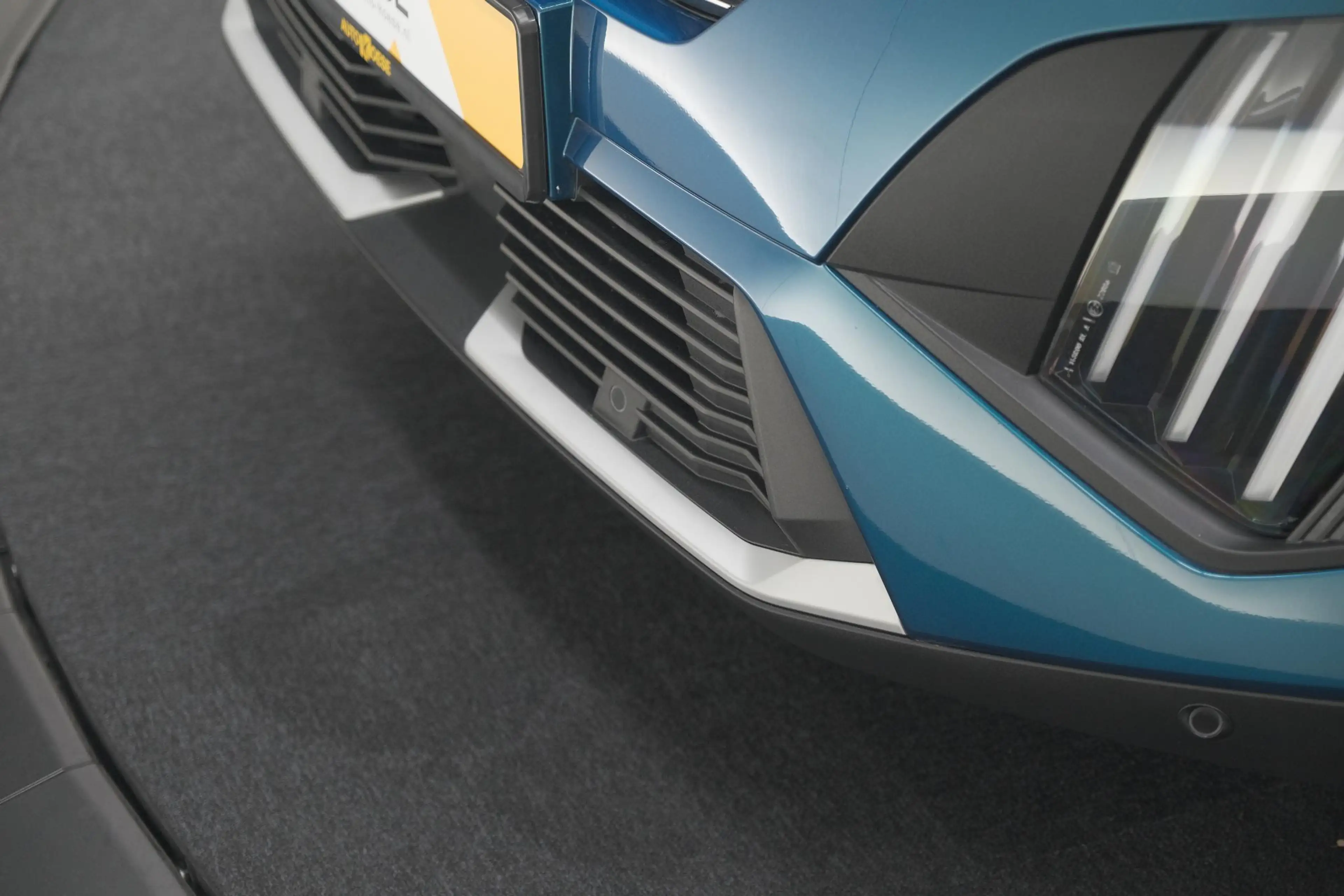 Peugeot e-2008 EV Allure Avantage 54 kWh | SOH 97,7% | 11 KW Lade — photo 6