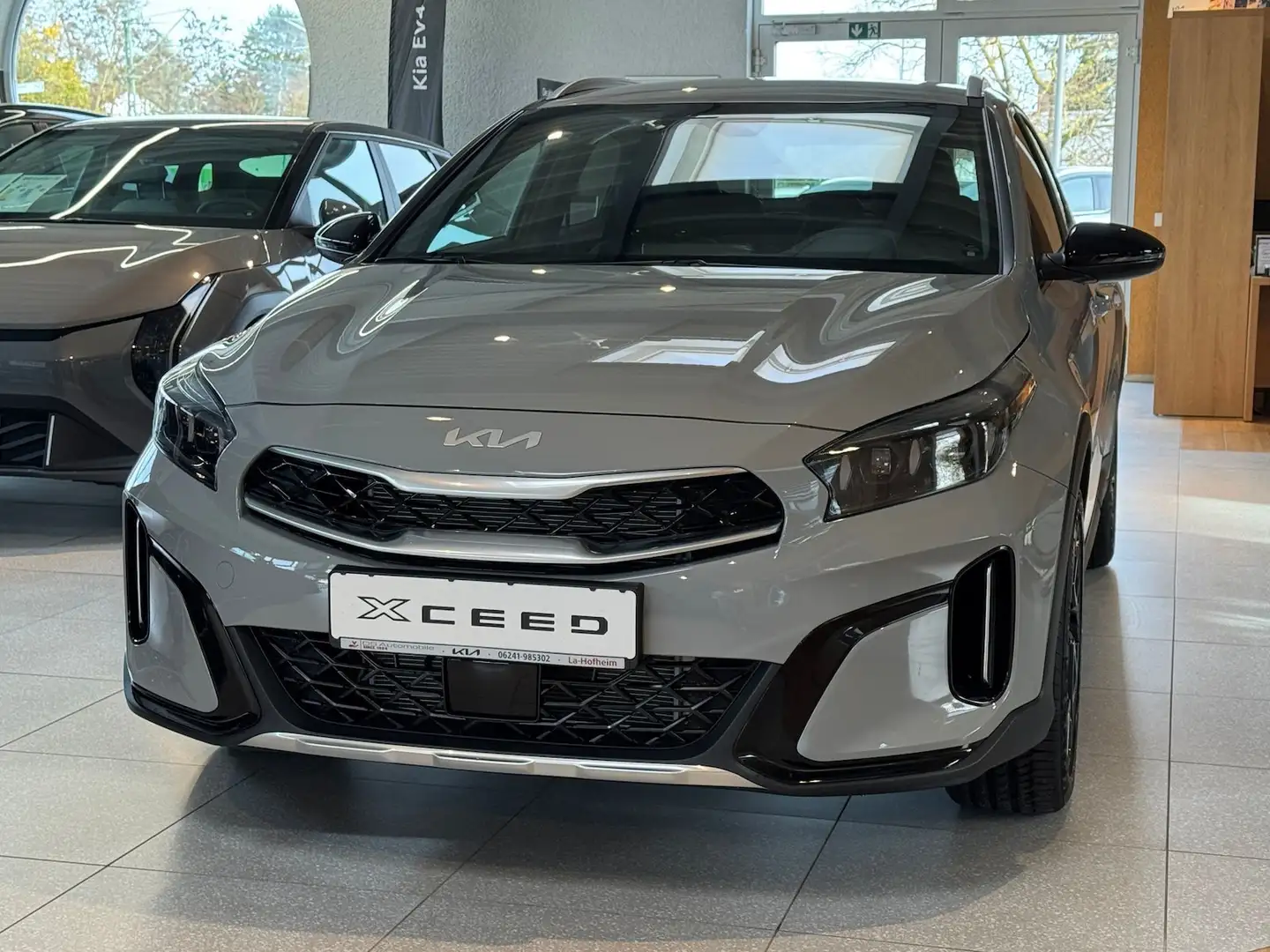 Kia XCeed 1.6 T-GDI 150 DCT7 Nightline |NAVI|NEBEL| Gris - 2